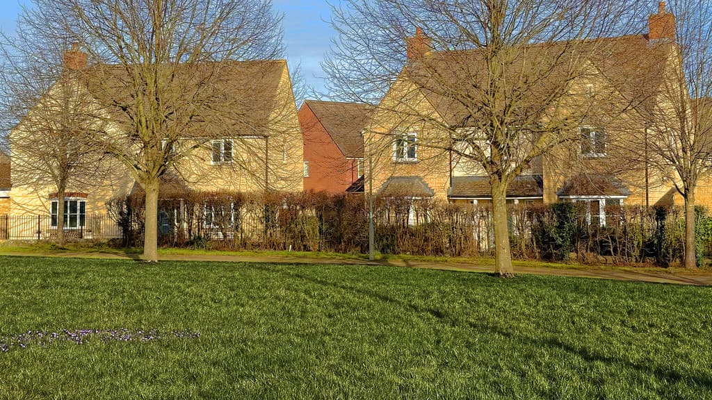 <br>We have over 35 years of local expertise